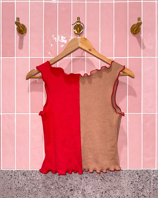 2 IN 1 TANK | CHILLI & BISCUIT