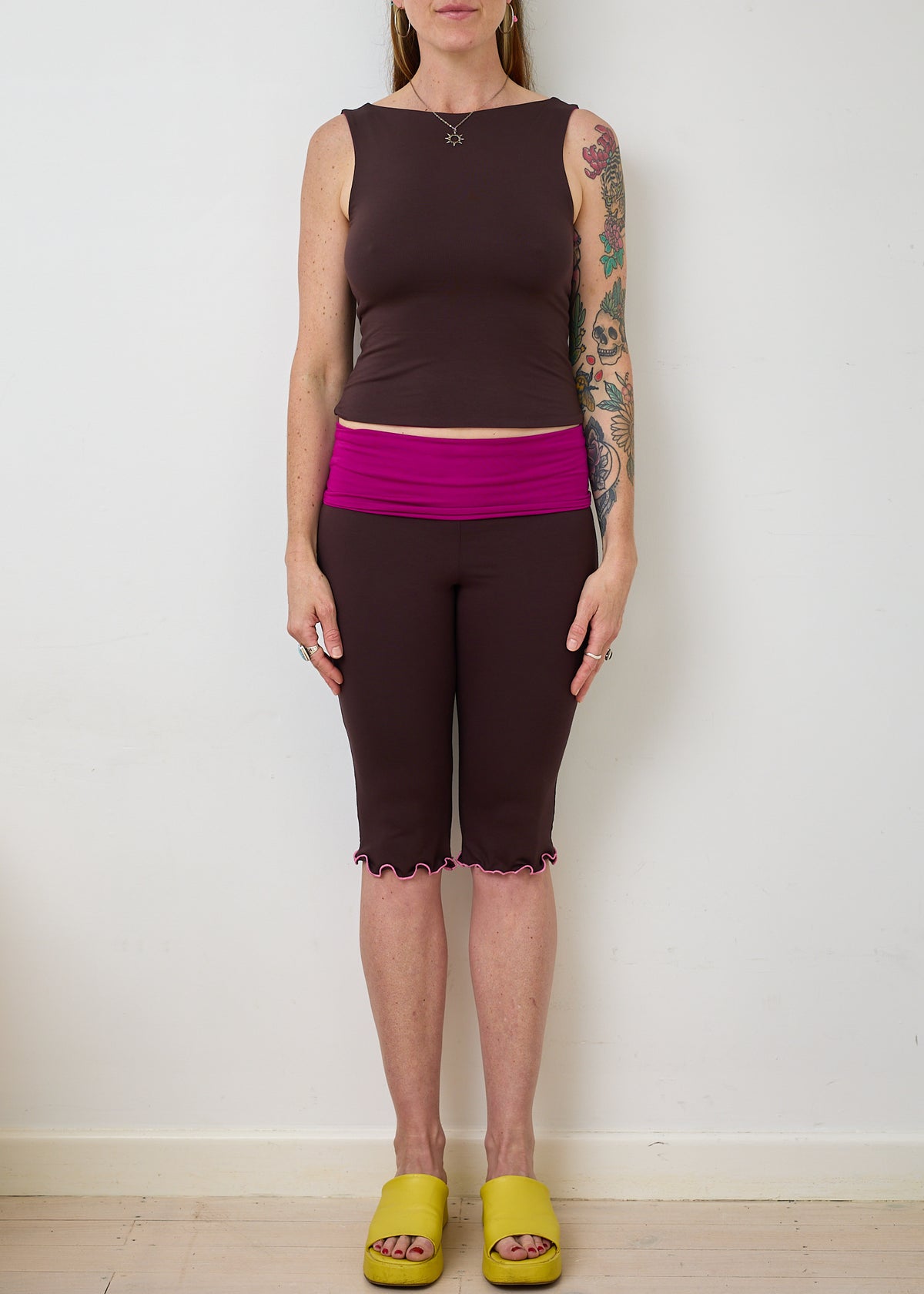 Essential 4 in 1 Tank Top - Hibiscus & Truffle